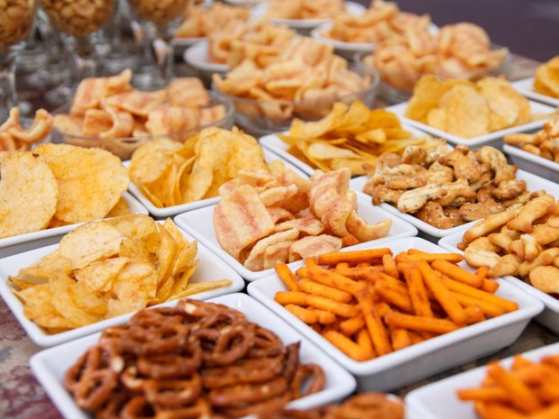 Nguy cơ già hóa nhanh ở những người mê thực phẩm chế biến sẵn