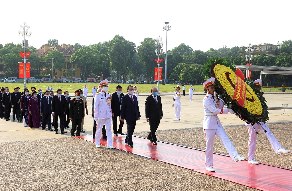 Lãnh đạo Đảng, Nhà nước vào Lăng viếng Chủ tịch Hồ Chí Minh