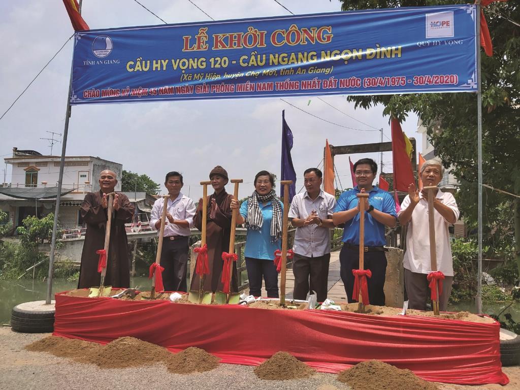 Lan tỏa nhiều cách làm hay, tấm gương học tập và làm theo Bác