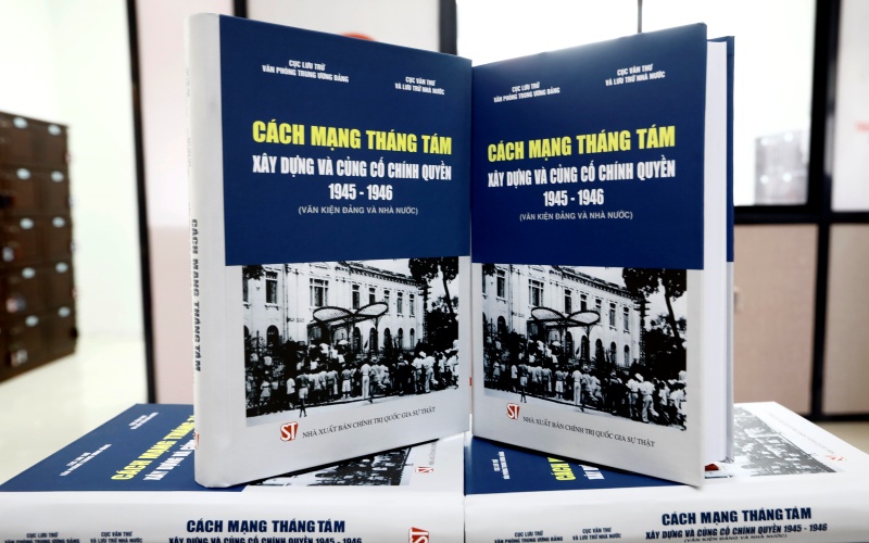 Những biểu tượng của lòng tự hào dân tộc