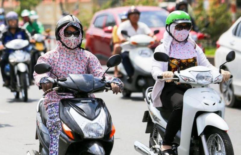 Bắc Bộ, Trung Bộ tiếp tục nắng nóng, chỉ số tia UV gây hại rất cao