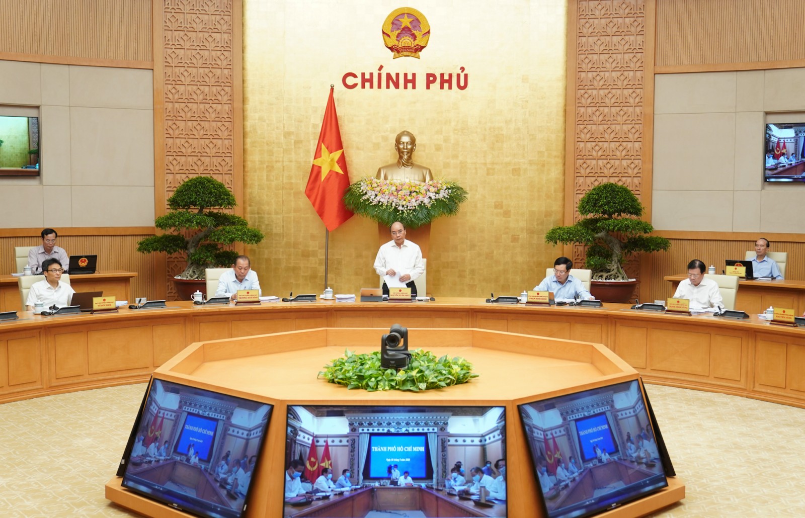 Thủ tướng chủ trì phiên họp Chính phủ thường kỳ tháng 8