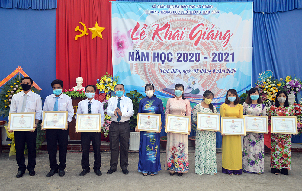 An Giang chào năm học mới 2020-2021