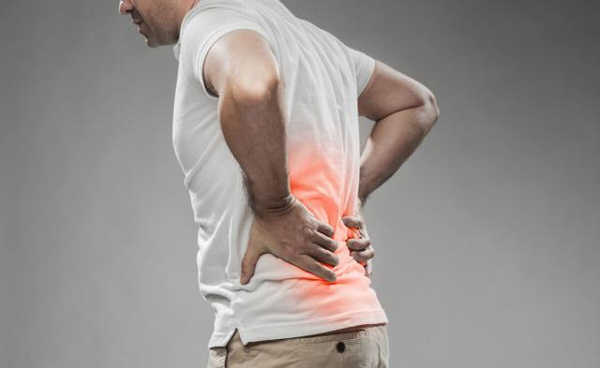 Những người tuyệt đối không nên uống nhiều nước