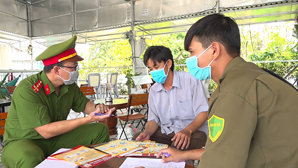 An Giang: Hiệu quả bước đầu đưa công an chính quy về xã