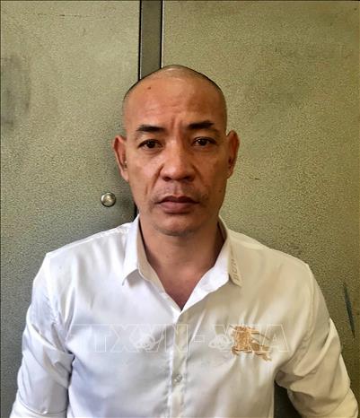 Tạm giữ hình sự 'Dũng trọc' cùng 19 đối tượng tổ chức, sử dụng trái phép chất ma túy