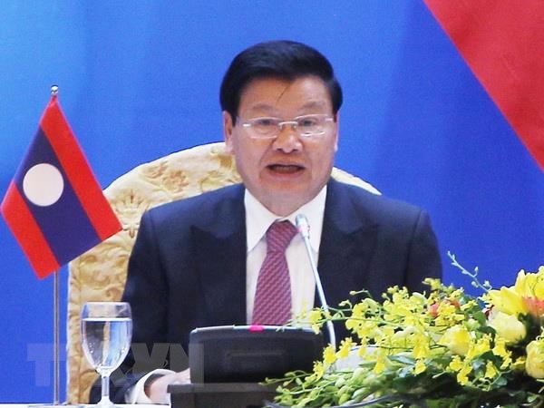 Thủ tướng Lào gửi điện thăm hỏi nhân dân các tỉnh miền Trung