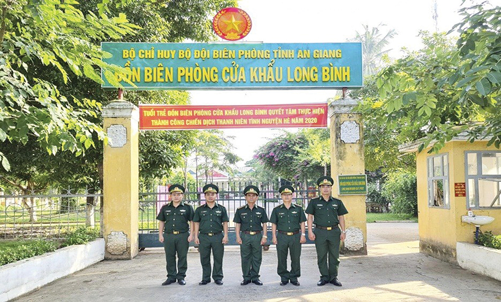 Nhiều tập thể, cá nhân điển hình tiên tiến thi đua yêu nước