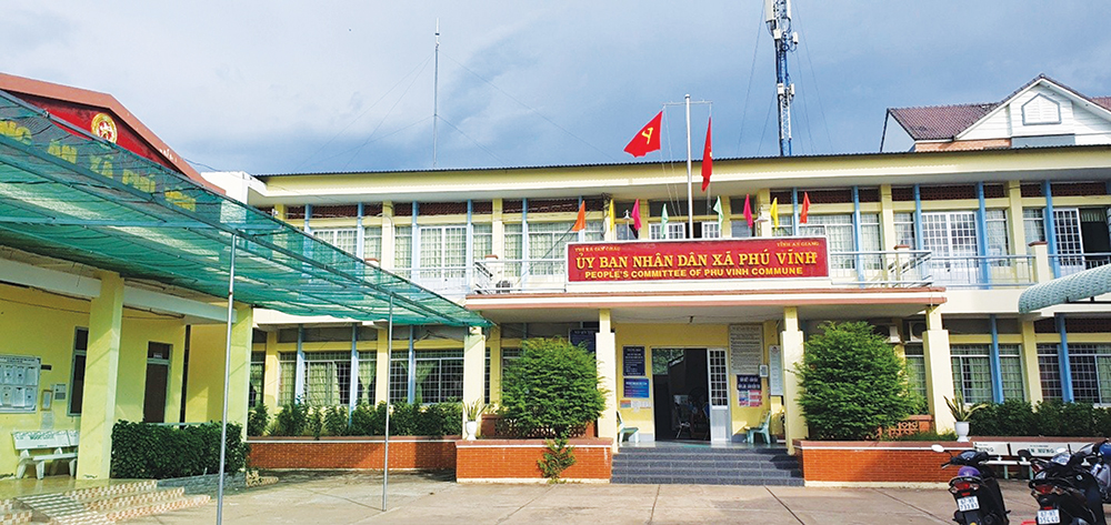Nhiều tập thể, cá nhân điển hình tiên tiến thi đua yêu nước