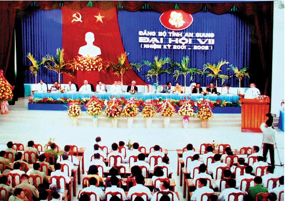 Từ Đại hội lần thứ I đến Đại hội lần thứ XI