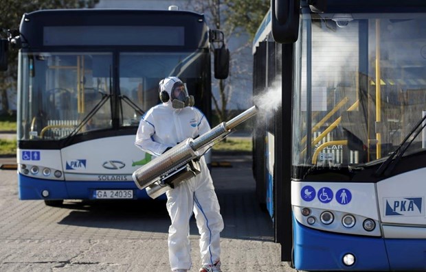 Slovakia và Ba Lan ghi nhận số ca nhiễm mới trong ngày cao nhất