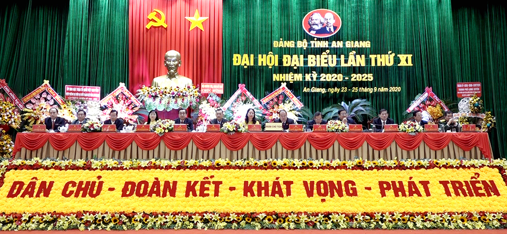 An Giang cần thể hiện khát vọng vươn lên, xứng danh quê hương Chủ tịch Tôn Đức Thắng
