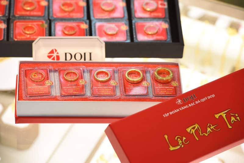 Giá vàng hôm nay 24-9: Giảm mạnh vì đồng USD tăng tiếp