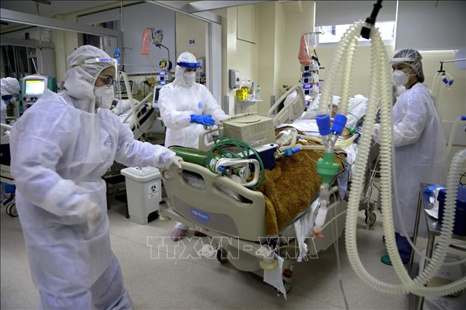 Brazil tham gia chương trình vaccine ngừa COVID-19 của WHO