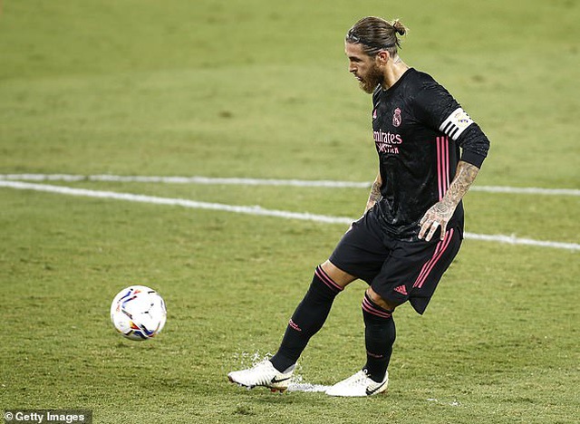 Sergio Ramos lập công, Real Madrid thắng trận đầu tiên ở La Liga