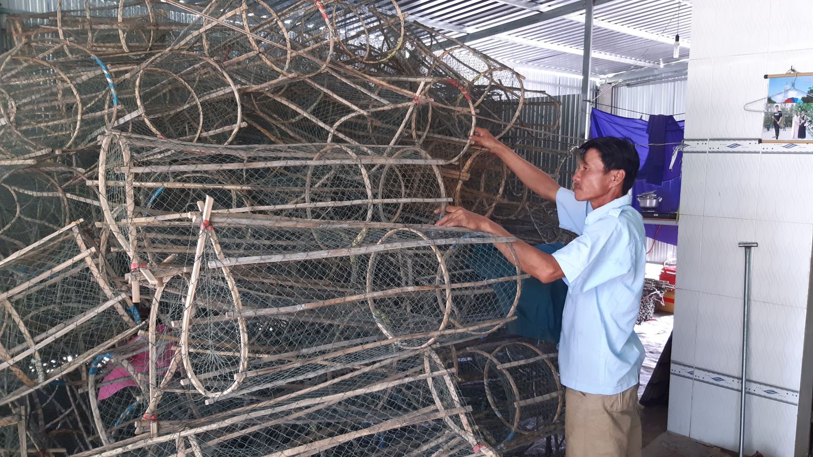 Nông dân Đồng Tháp Mười 'ngóng' lũ