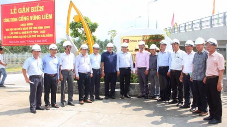 Vĩnh Long: Phát huy hiệu quả các công trình ngăn mặn
