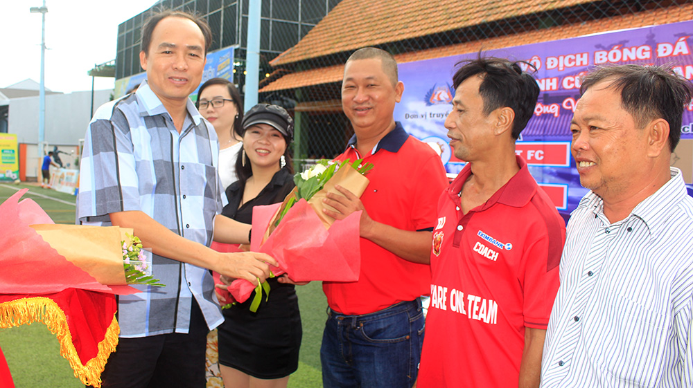 Tâm huyết với bóng đá phong trào