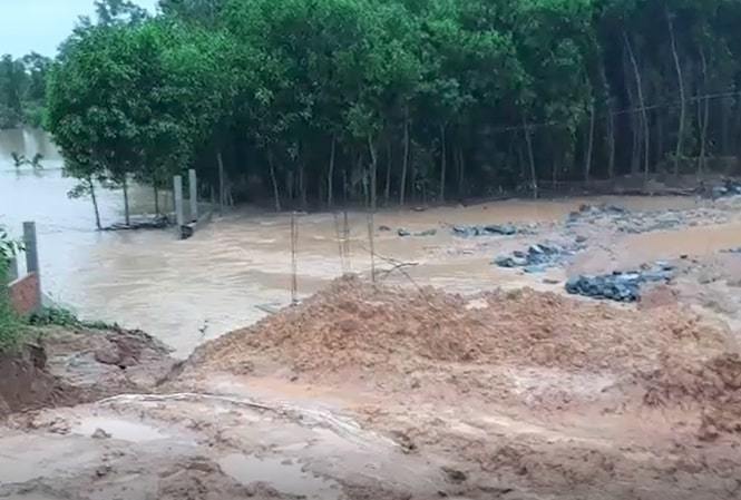 Quảng Nam vỡ đập thủy lợi sức chứa 800 ngàn m<sup>3</sup> nước