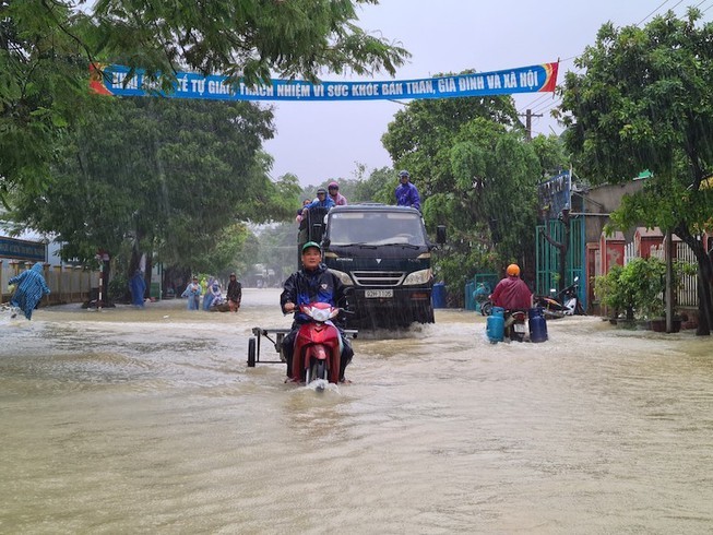 Quảng Nam vỡ đập thủy lợi sức chứa 800 ngàn m<sup>3</sup> nước