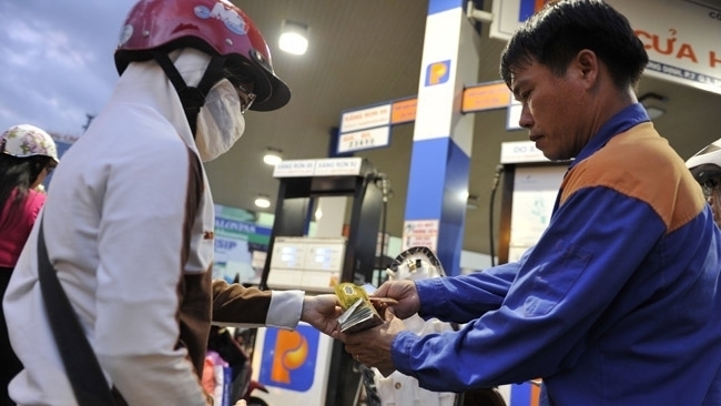 Giá xăng ngày mai: Đảo chiều, vào chu kỳ tăng mới