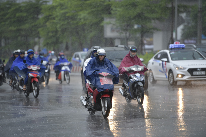 Mưa lớn diện rộng ở Bắc và Trung Bộ trong vài ngày tới