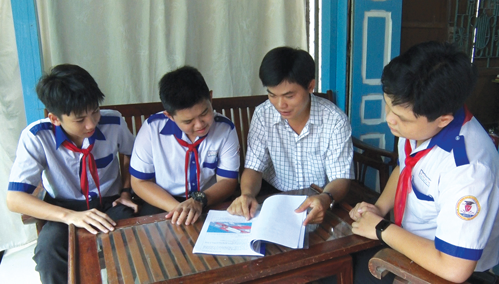 Thầy giáo của những sáng kiến
