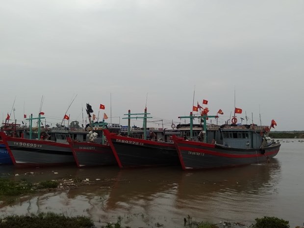 Phó Thủ tướng chỉ đạo tập trung ứng phó khẩn cấp với bão số 7