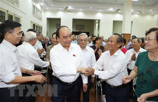 Thủ tướng Nguyễn Xuân Phúc: Việt Nam lần đầu xuất siêu trên 17 tỷ USD