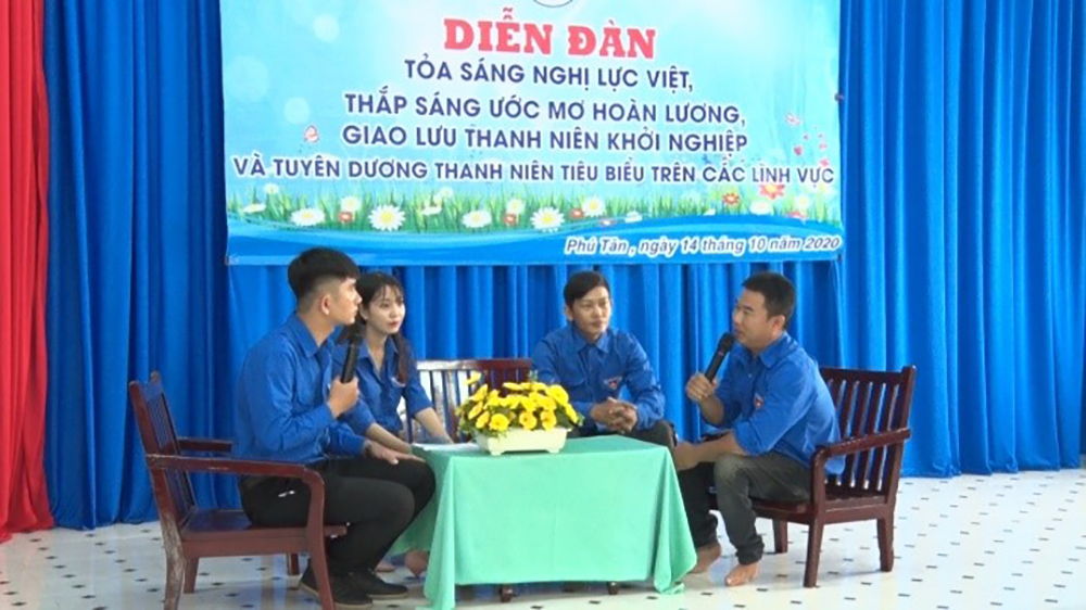 Phú Tân họp mặt kỷ niệm 64 năm ngày thành lập Hội Liên hiệp Thanh niên Việt Nam