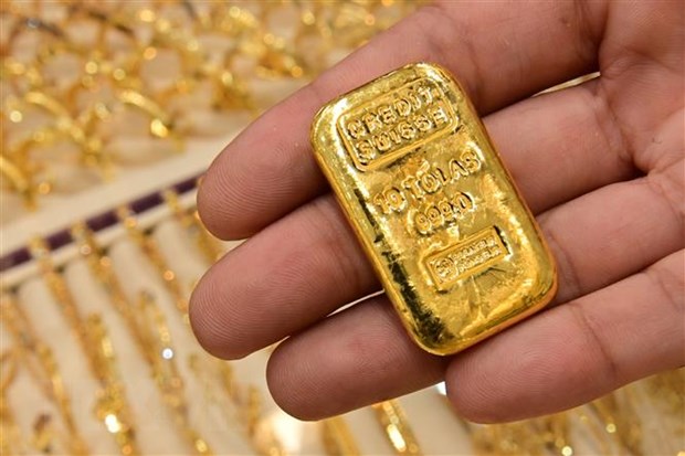 Giá vàng châu Á mất ngưỡng 1.900 USD phiên chiều 15-10