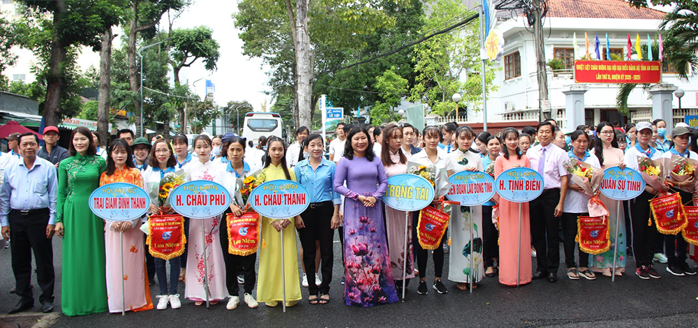 An Giang tổ chức nhiều hoạt động chào mừng ngày thành lập Hội Liên hiệp Phụ nữ Việt Nam (20-10)