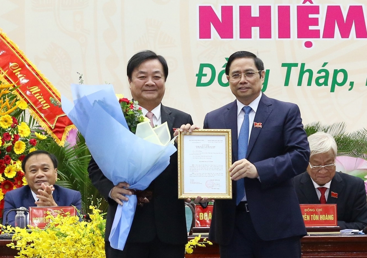 Bộ Chính trị điều động Bí thư Tỉnh ủy về Trung ương