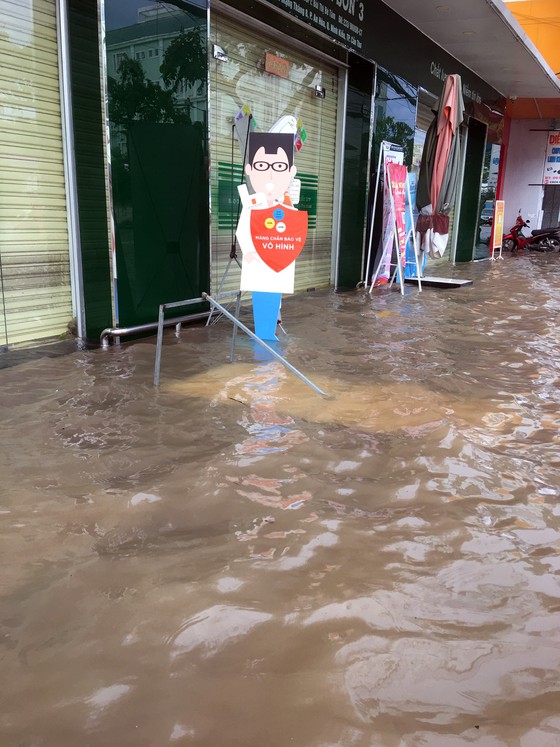 Triều cường dâng cao, Cần Thơ ngập nghiêm trọng