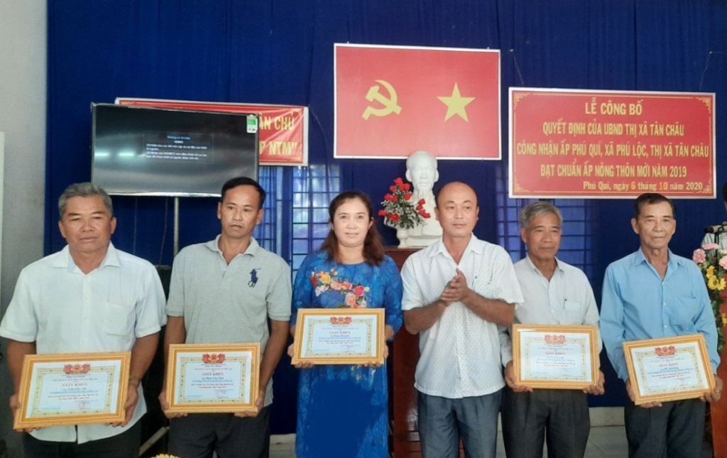 “Bóng hồng” nhiệt tình trong công tác hội và phong trào phụ nữ vùng biên