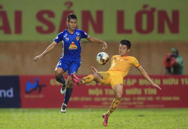 V-League: Hải Phòng và Quảng Nam đều thắng, cuộc đua trụ hạng gay cấn