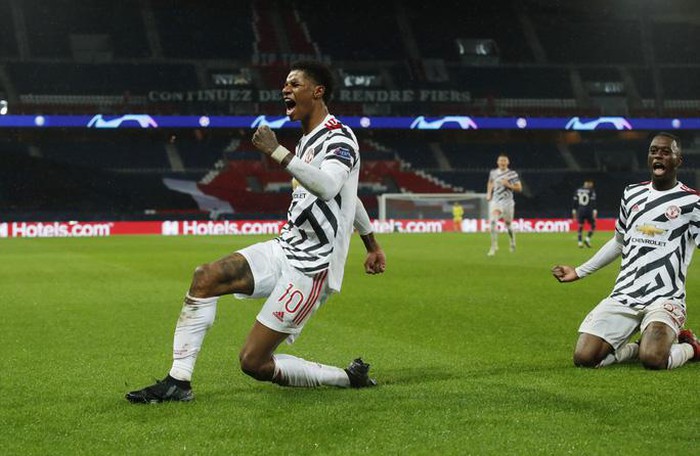 Hàng công khủng tịt ngòi, PSG gục ngã sân nhà trước Man United