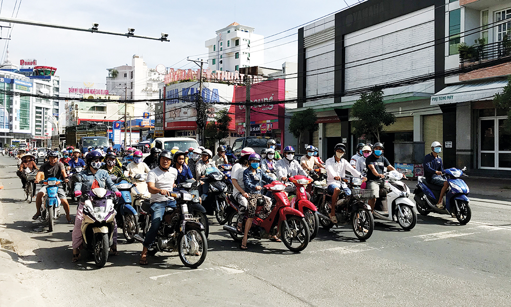 Đeo khẩu trang phòng, chống dịch bệnh