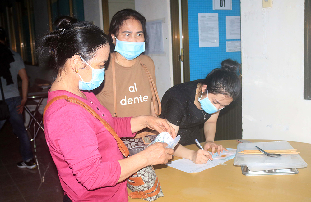 An Giang tiếp nhận 201 công dân từ Hàn Quốc về cách ly tập trung