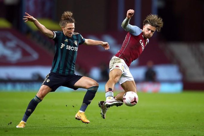 Đại phá Aston Villa, Leeds United bay bổng ở Ngoại hạng Anh