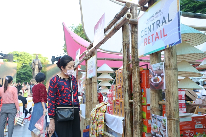 Khai mạc tuần hàng "Made in Vietnam - Tinh hoa Việt Nam"