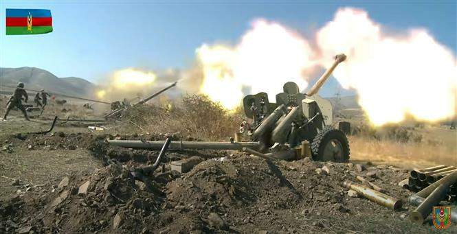 Azerbaijan và Armenia nhất trí ngừng bắn ở Nagorny-Karabakh