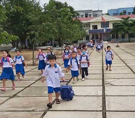 Vĩnh Long đảm bảo thực hiện chương trình lớp 1
