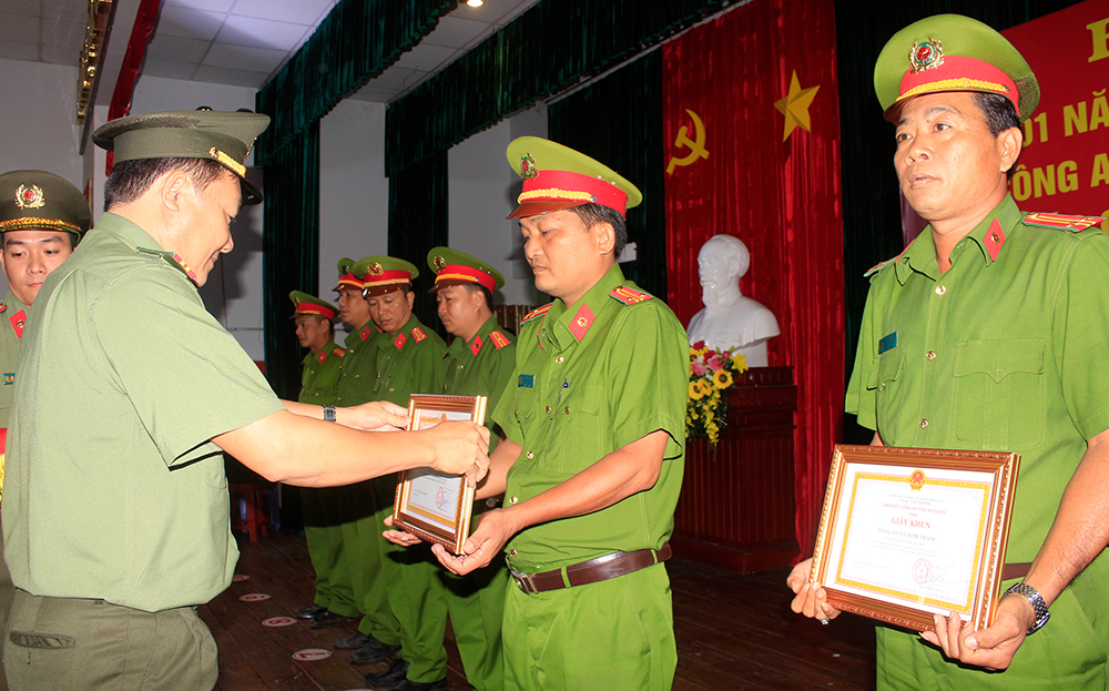 An Giang: Hiệu quả sau 1 năm thực hiện đề án điều động công an chính quy về xã