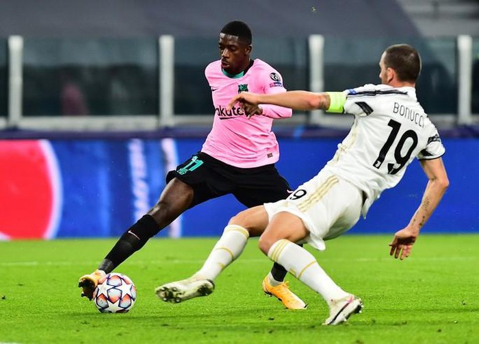Barcelona đè bẹp Juventus ở Turin, hẹn Ronaldo tái đấu Messi