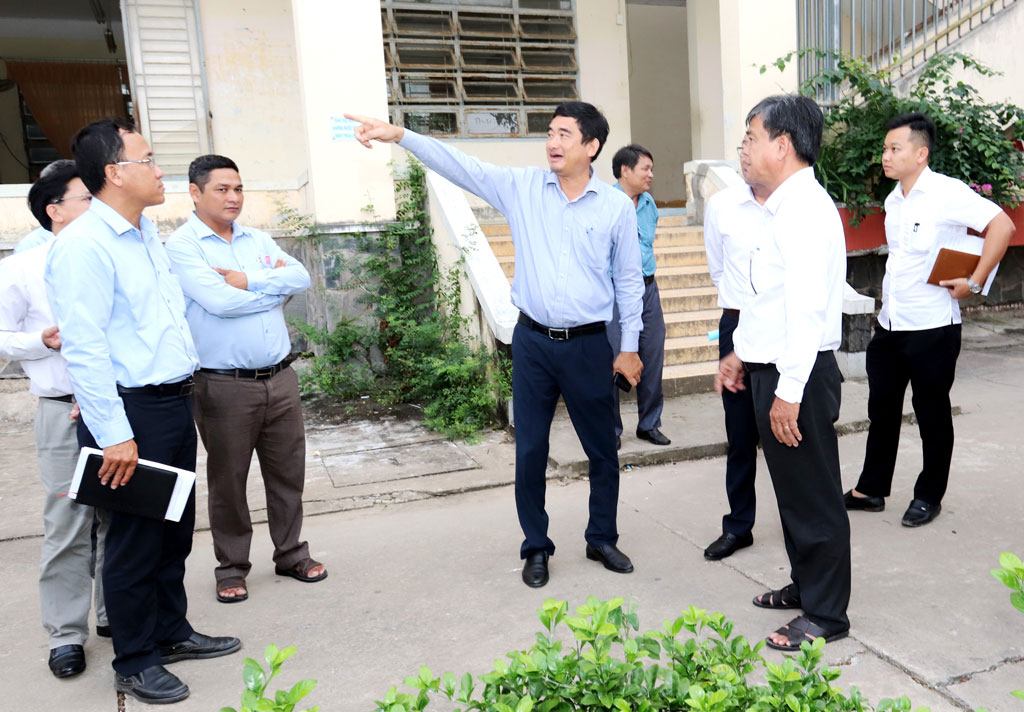 Long An: Khẩn trương khắc phục tình trạng xuống cấp tại Trường THPT Cần Đước