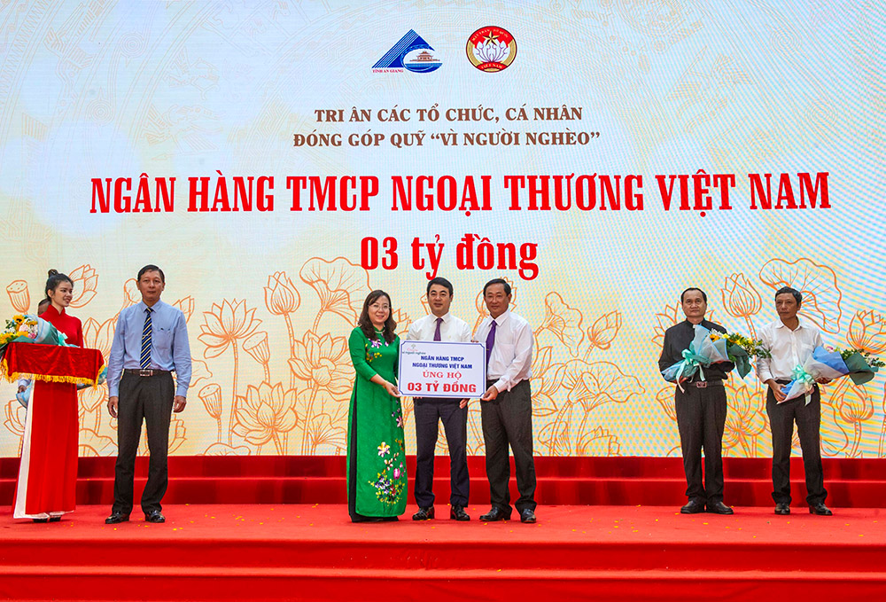 An Giang vinh danh 330 tổ chức, cá nhân có nhiều đóng góp trong lĩnh vực xã hội hóa và an sinh xã hội