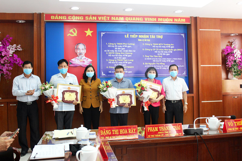 An Giang- Lan tỏa học tập và làm theo tấm gương đạo đức Hồ Chí Minh - Kỳ 1: Nhiều kết quả thực hiện Chỉ thị 05-CT/TW của Bộ Chính trị