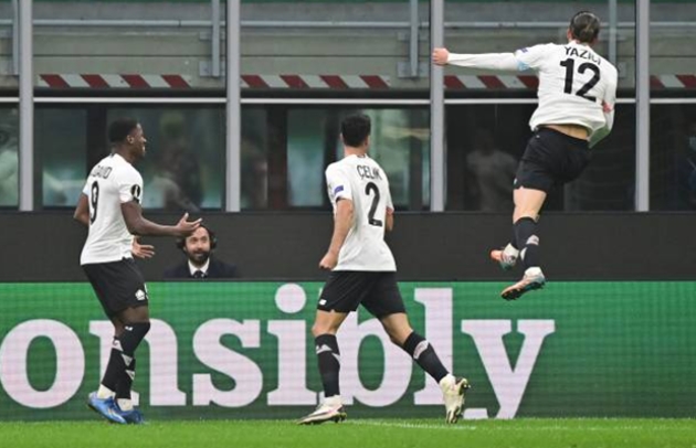 Địa chấn tại San Siro, AC Milan ngắt mạch 24 trận bất bại