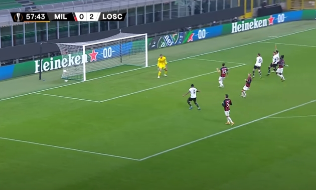 Địa chấn tại San Siro, AC Milan ngắt mạch 24 trận bất bại